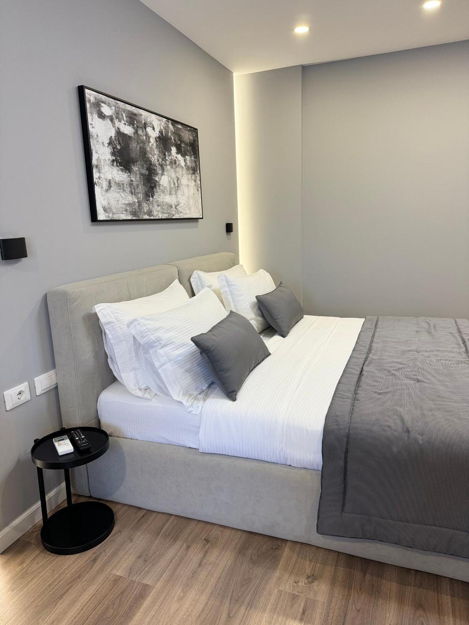 L'Hotel Tirana Zewnętrze zdjęcie