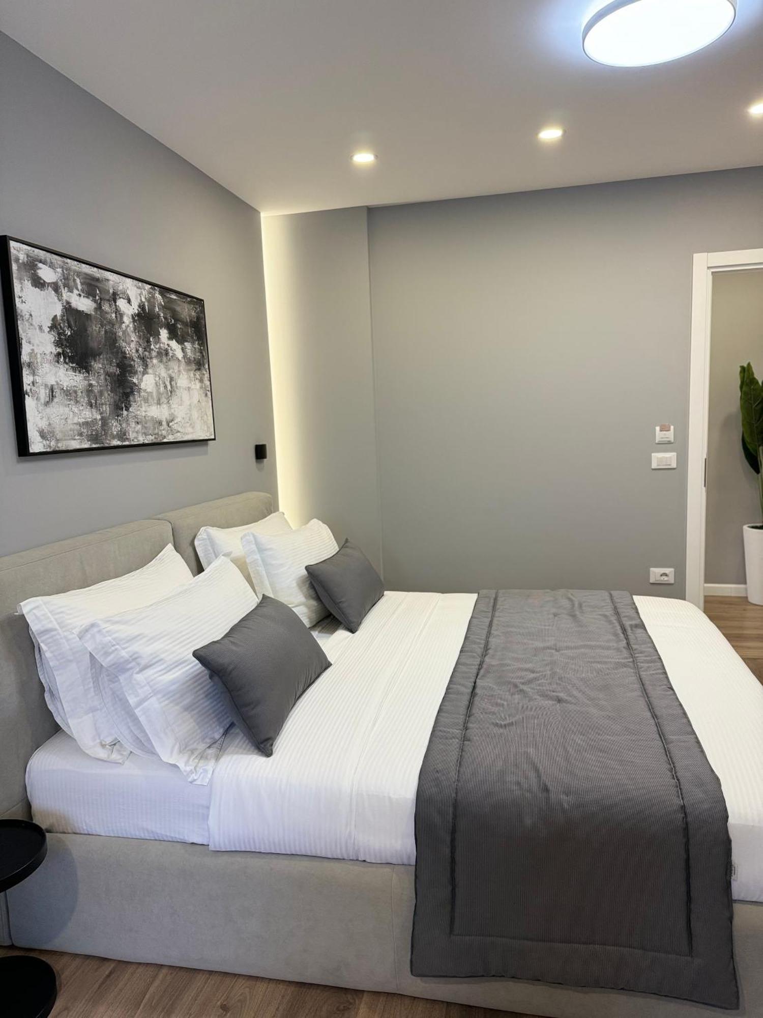 L'Hotel Tirana Zewnętrze zdjęcie