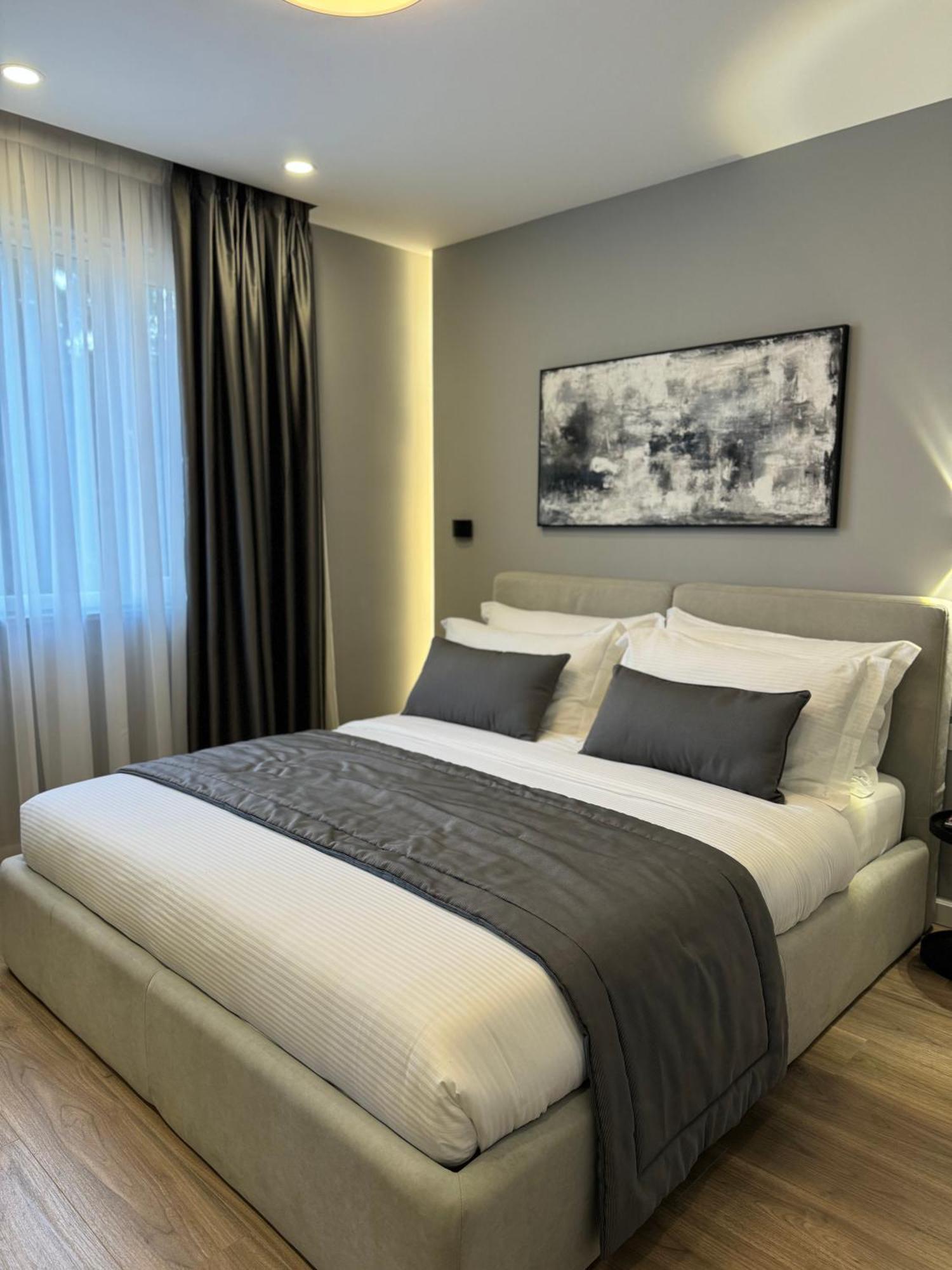 L'Hotel Tirana Zewnętrze zdjęcie
