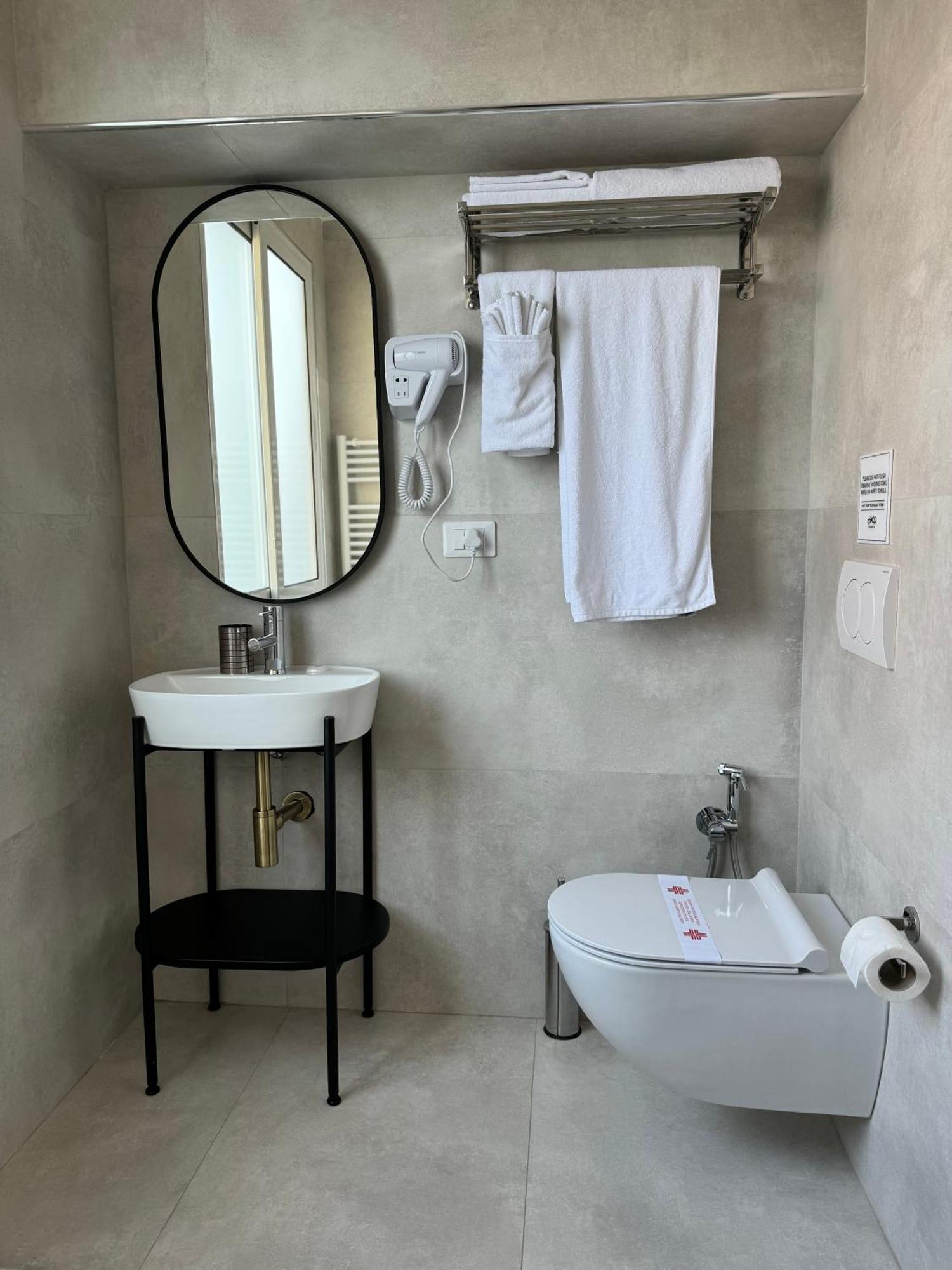 L'Hotel Tirana Zewnętrze zdjęcie